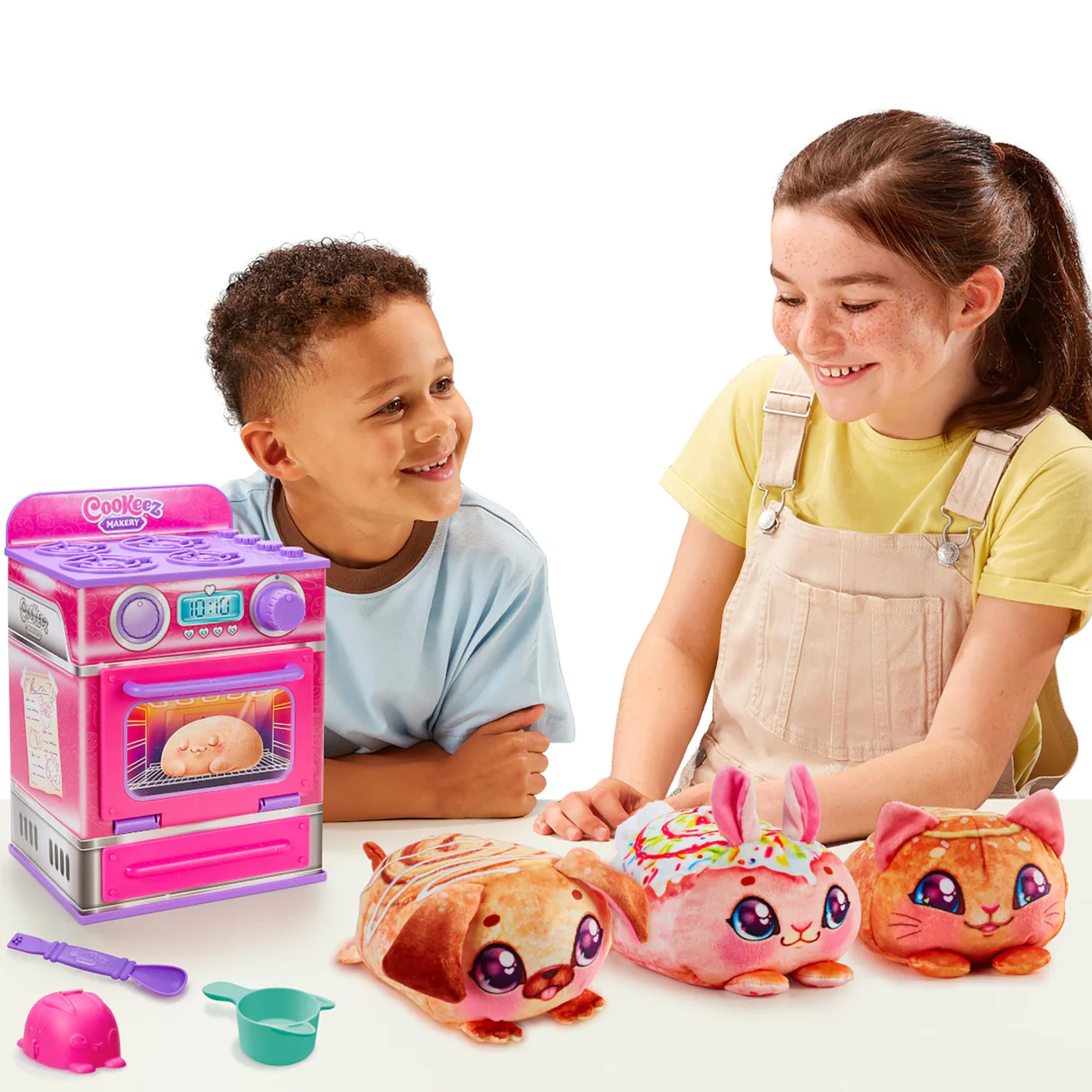 Cookeez Makery Cinnamon Treatz Oven Playset 10 Cookeez Makery Cinnamon Treatz Oven Playset