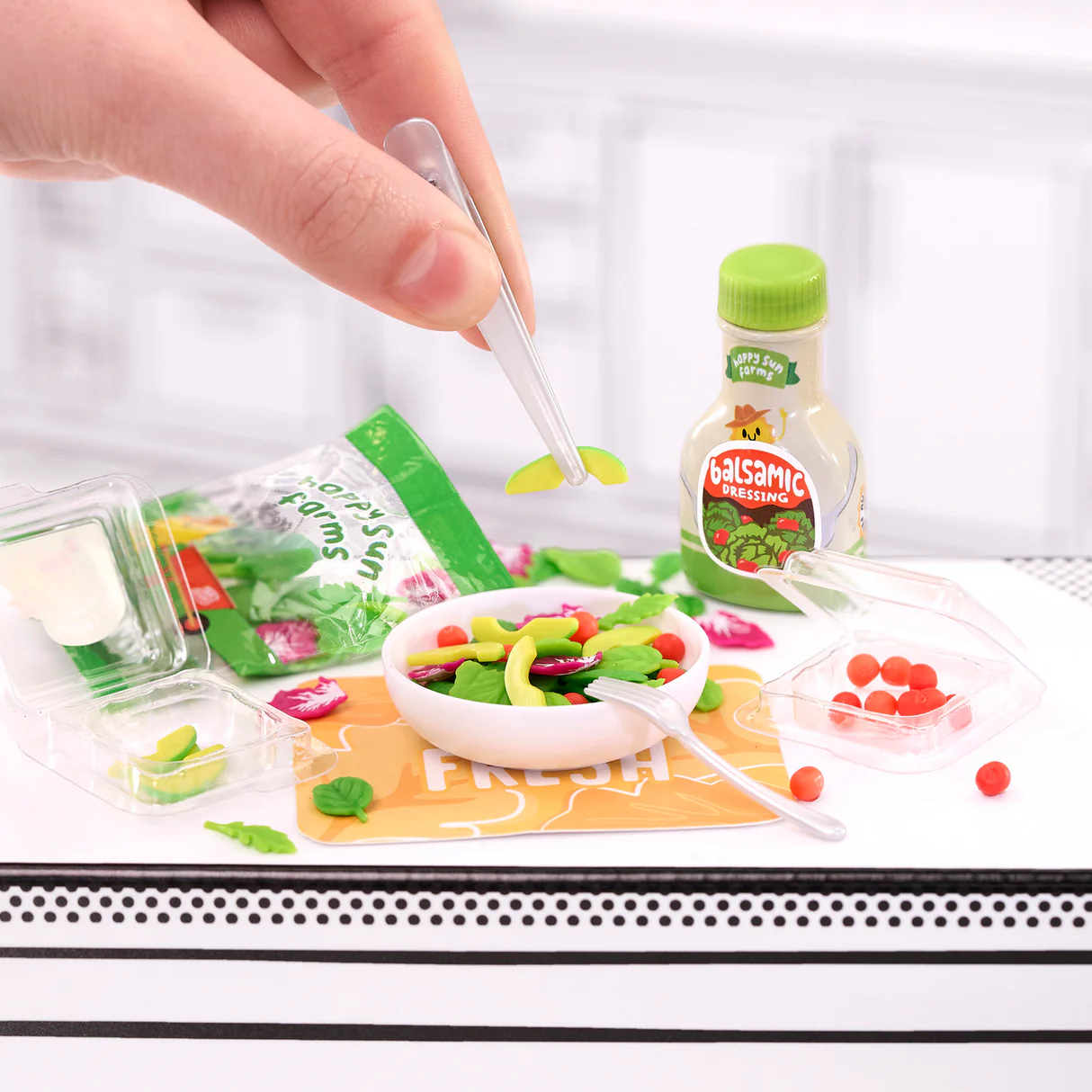 Miniverse Make it Mini Food Dinner Collectables 16 Miniverse Make it Mini Food Dinner Collectables
